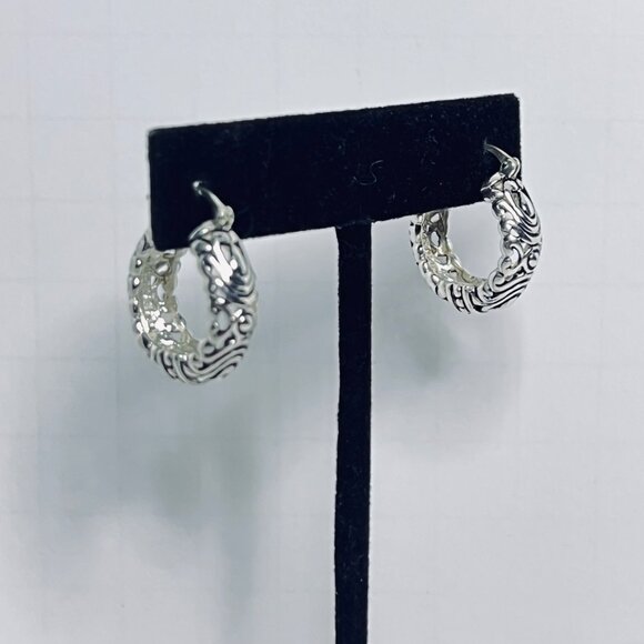 Joseph Esposito Sterling Silver Open Work Hoop Pierced Earrings (5987) - Picture 3 of 6